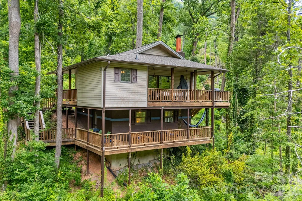 950 Main Street #5 Chimney Rock, NC 28720