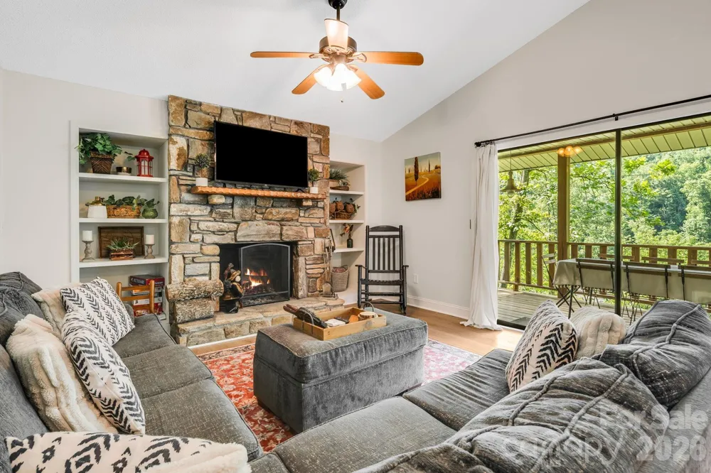 950 Main Street #5 Chimney Rock, NC 28720