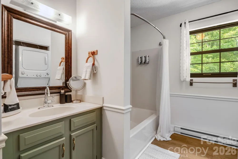 950 Main Street #5 Chimney Rock, NC 28720