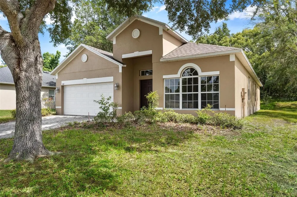 3360 CREEK RUN LANE Eustis, FL 32736