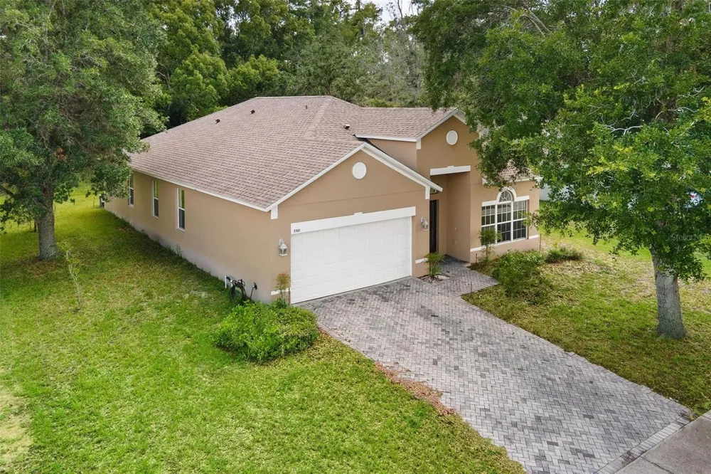 3360 CREEK RUN LANE Eustis, FL 32736