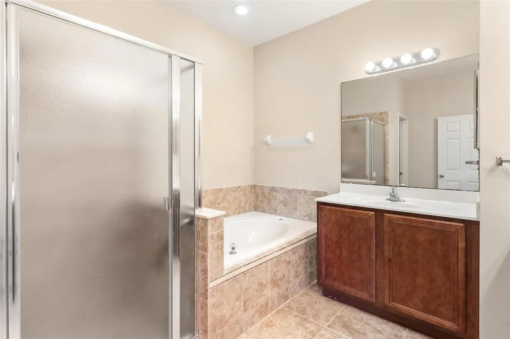 3360 CREEK RUN LANE Eustis, FL 32736