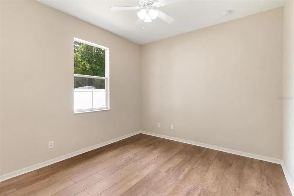 3360 CREEK RUN LANE Eustis, FL 32736
