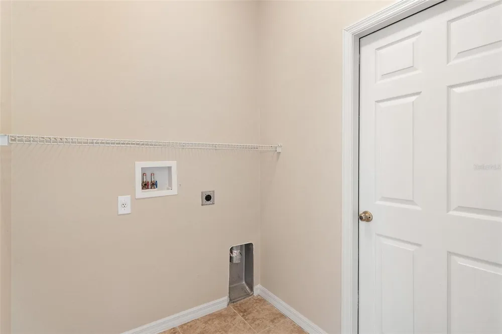 3360 CREEK RUN LANE Eustis, FL 32736
