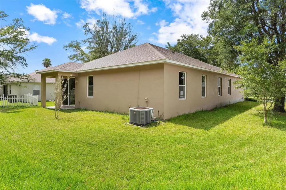 3360 CREEK RUN LANE Eustis, FL 32736