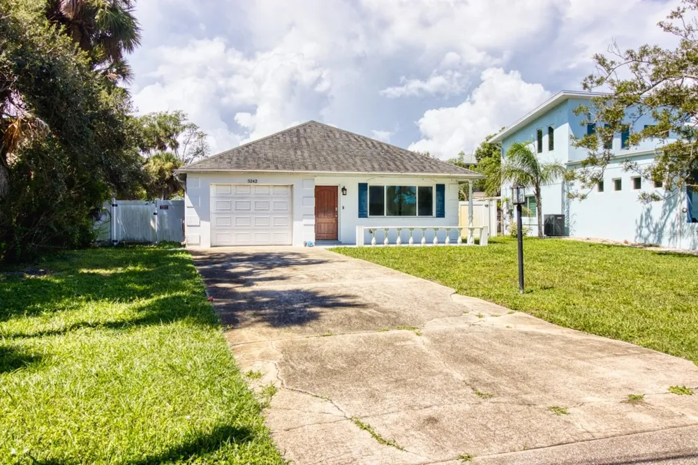 5242 RIVERSIDE DRIVE Port Orange, FL 32127
