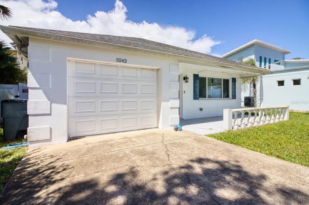 5242 RIVERSIDE DRIVE Port Orange, FL 32127
