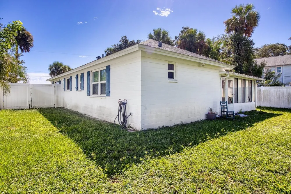 5242 RIVERSIDE DRIVE Port Orange, FL 32127