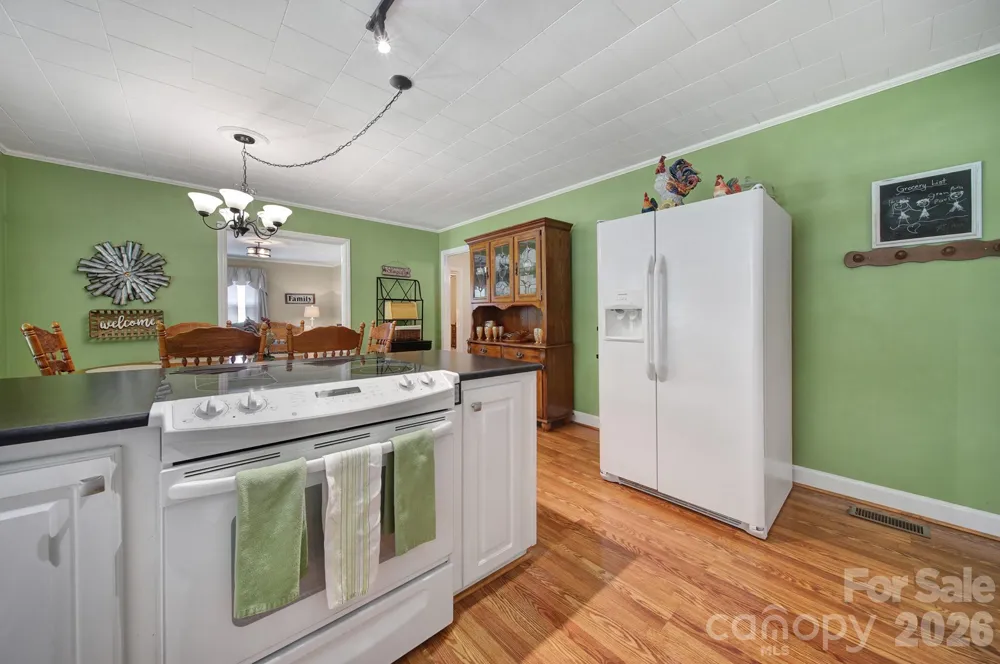 215 W Stevens Street Kershaw, SC 29067