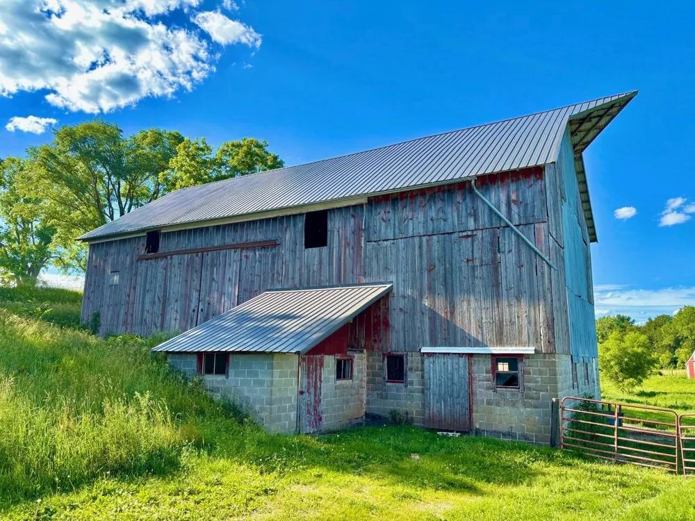 20860 Grosbeak Road Lanesboro, MN 55949
