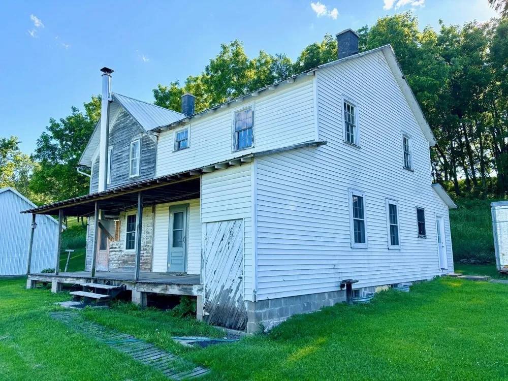 20860 Grosbeak Road Lanesboro, MN 55949