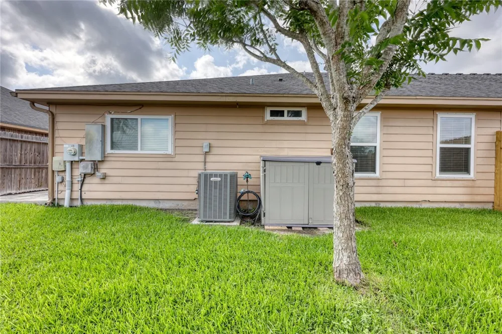 4750 Grand Junction Drive #43 Corpus Christi, TX 78413