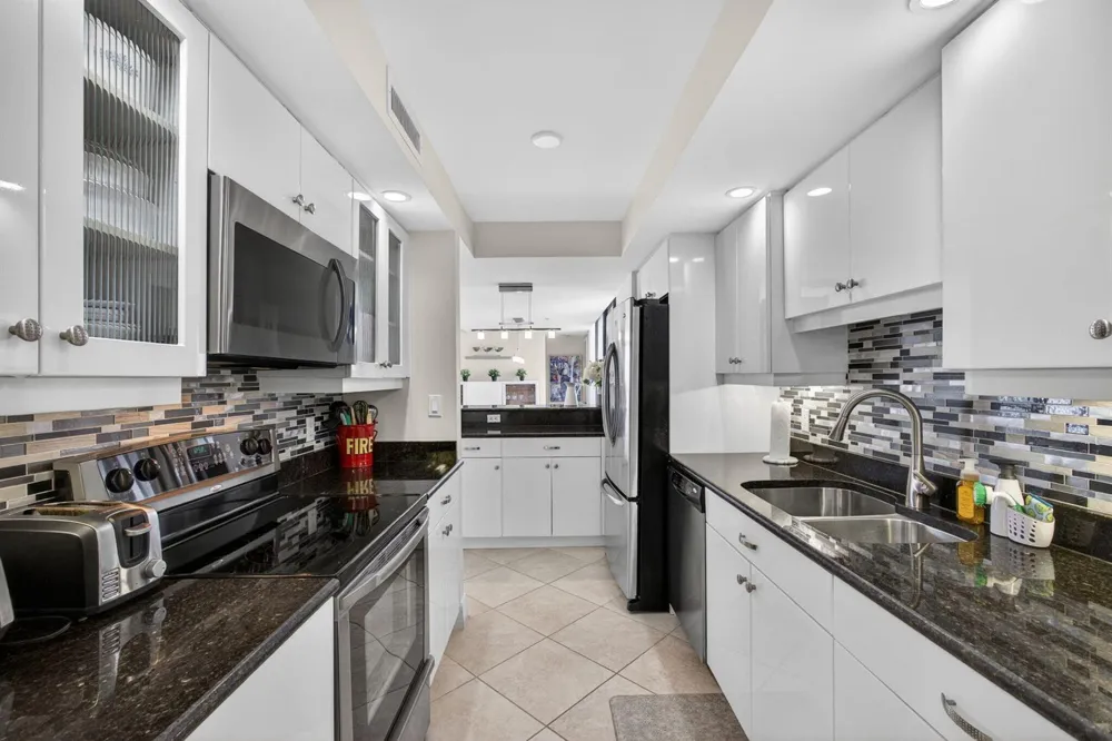 3000 Ocean Avenue Riviera Beach, FL 33404