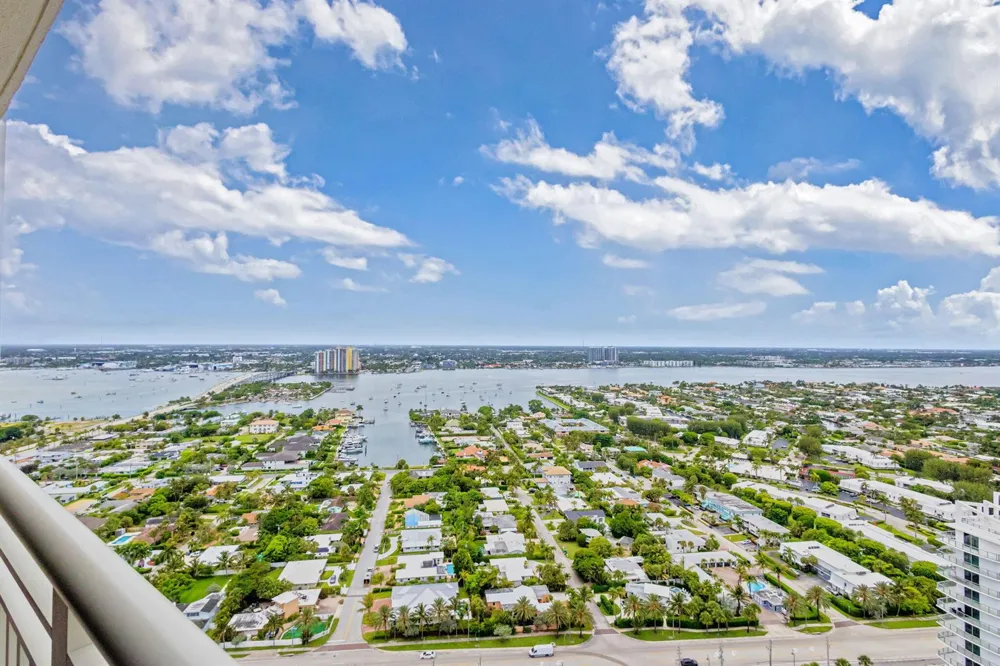 3000 Ocean Avenue Riviera Beach, FL 33404