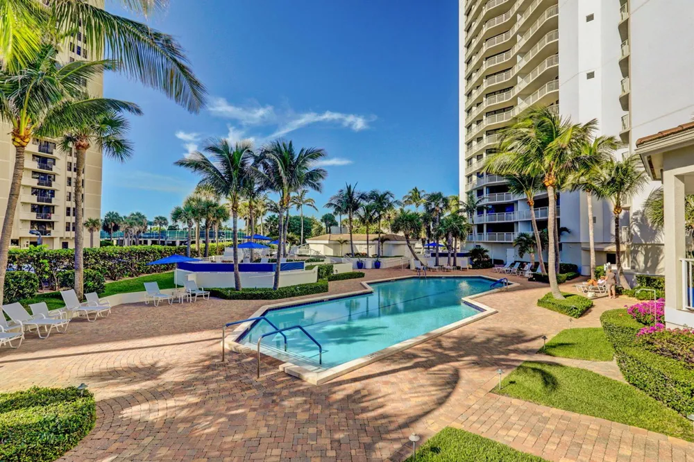 3000 Ocean Avenue Riviera Beach, FL 33404