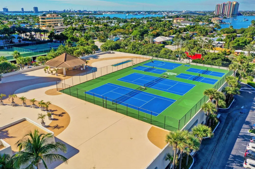 3000 Ocean Avenue Riviera Beach, FL 33404