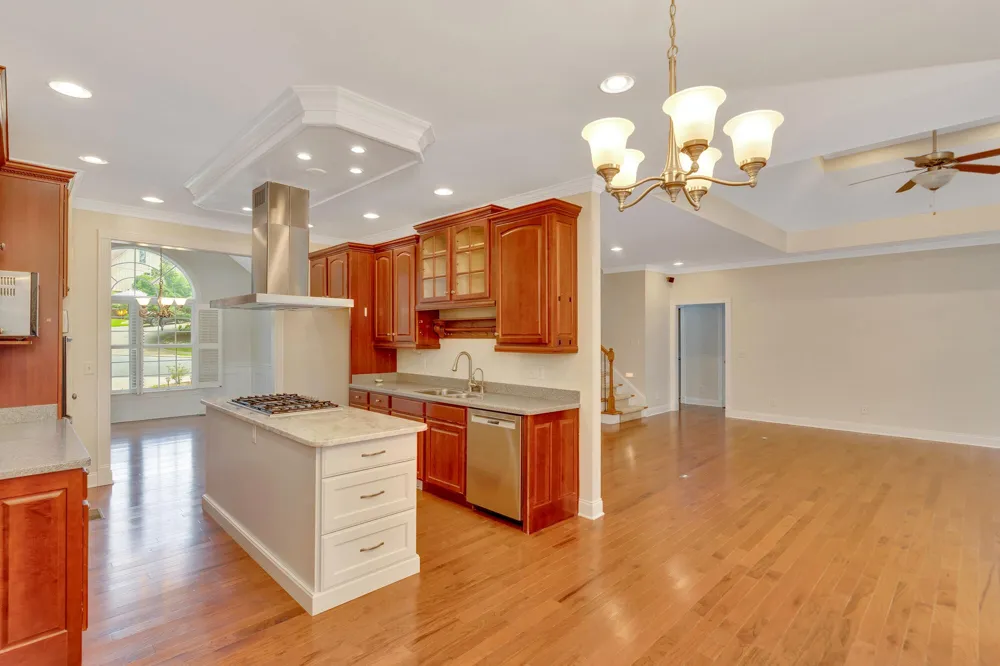 9237 Leaf Brook Lane Apison, TN 37302