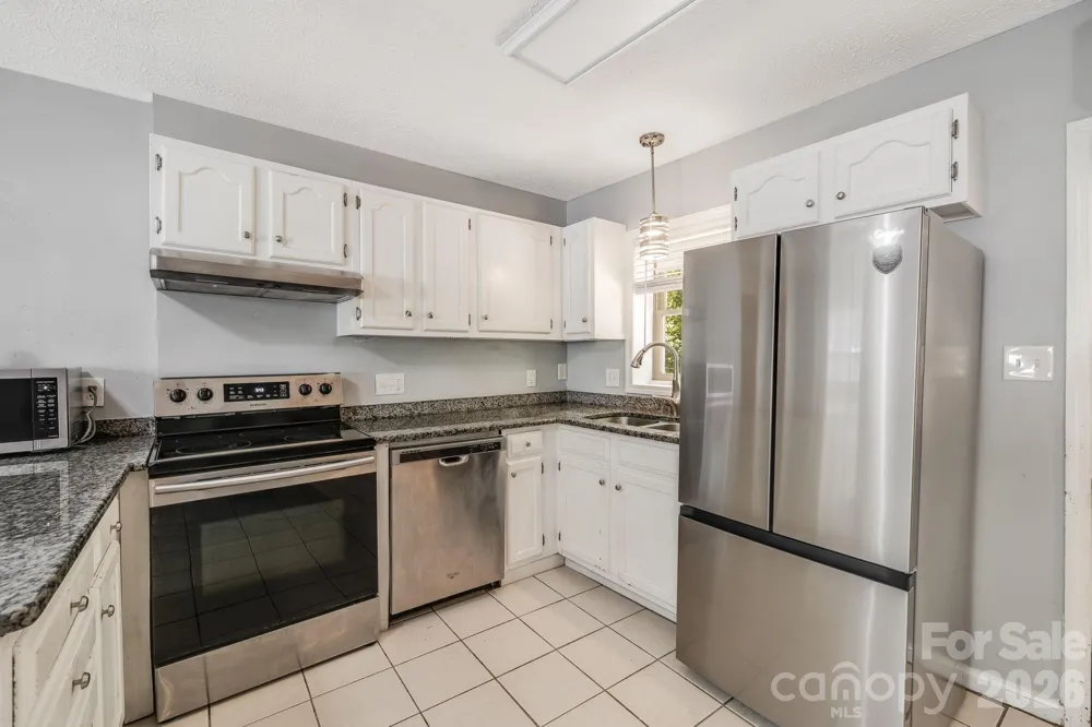 67 Banks Town Road Weaverville, NC 28787
