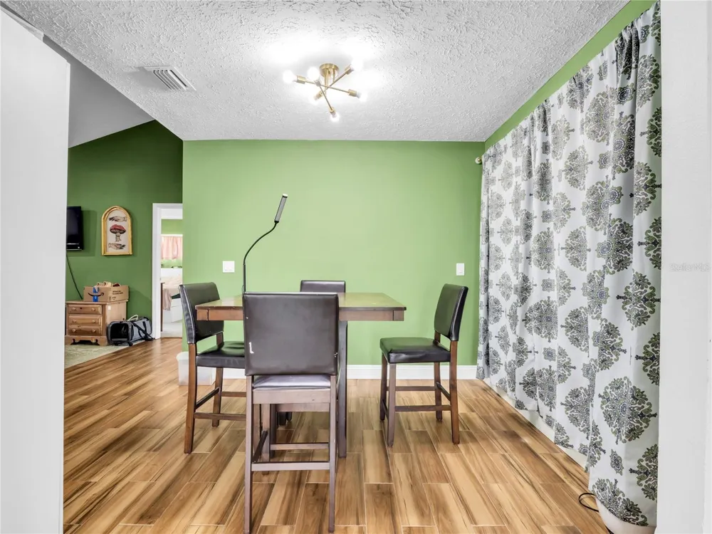 1702 SOUTHWIND DRIVE Brandon, FL 33510