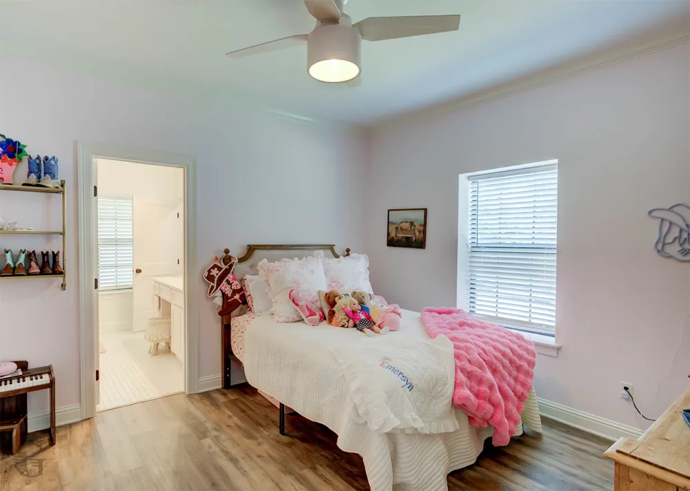 5102 Highway 2 Sarepta, LA 71071