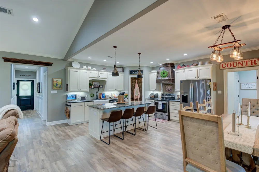 5102 Highway 2 Sarepta, LA 71071