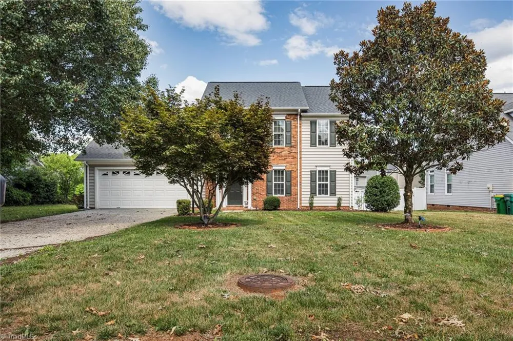 125 Village Club Lane Clemmons, NC 27012