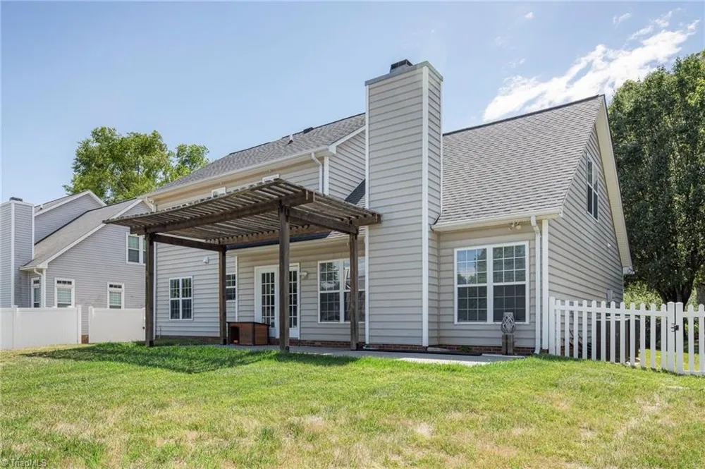 125 Village Club Lane Clemmons, NC 27012