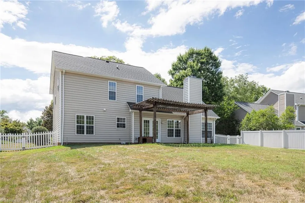 125 Village Club Lane Clemmons, NC 27012