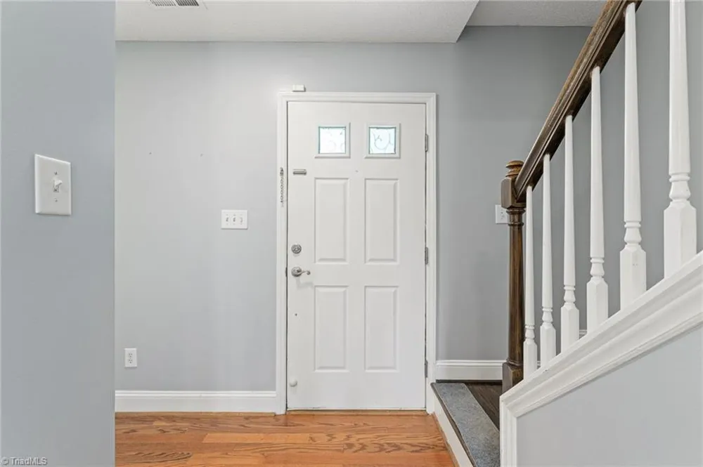 125 Village Club Lane Clemmons, NC 27012