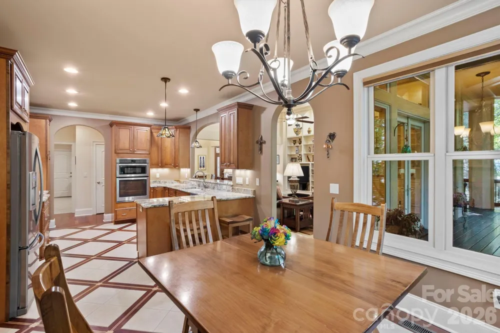 132 Pinnacle Peak Lane Flat Rock, NC 28731
