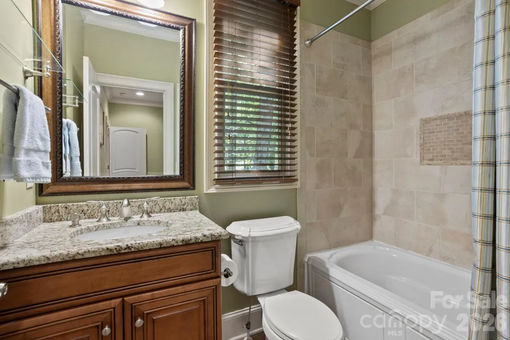132 Pinnacle Peak Lane Flat Rock, NC 28731