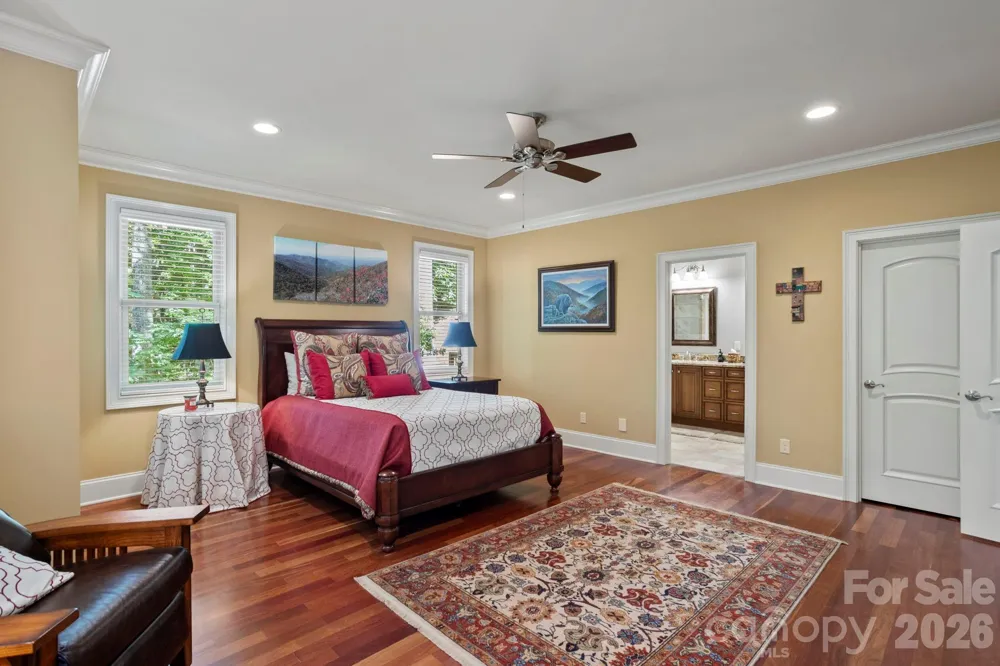 132 Pinnacle Peak Lane Flat Rock, NC 28731