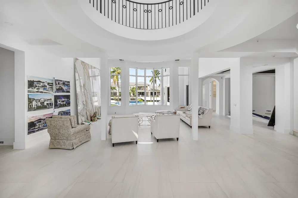 419 E Coconut Palm Road Boca Raton, FL 33432