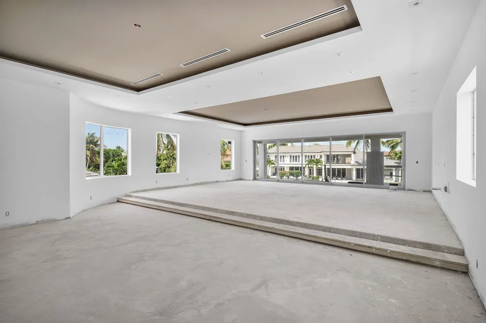 419 E Coconut Palm Road Boca Raton, FL 33432