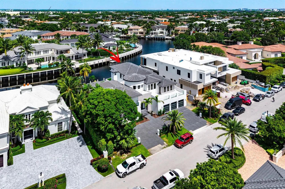 419 E Coconut Palm Road Boca Raton, FL 33432