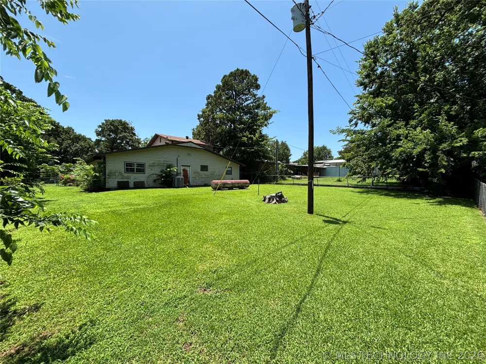 8926 Pear Kingston, OK 73439