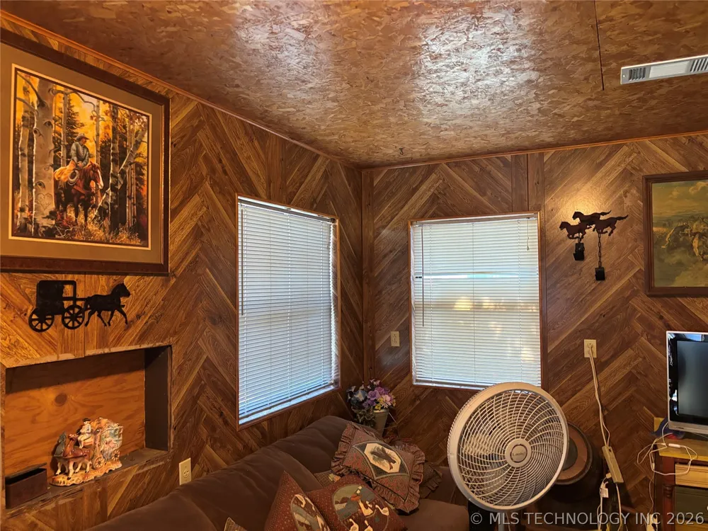8926 Pear Kingston, OK 73439