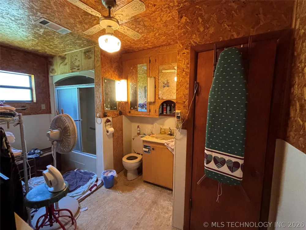 8926 Pear Kingston, OK 73439