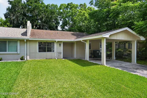912 Royal Oak Court