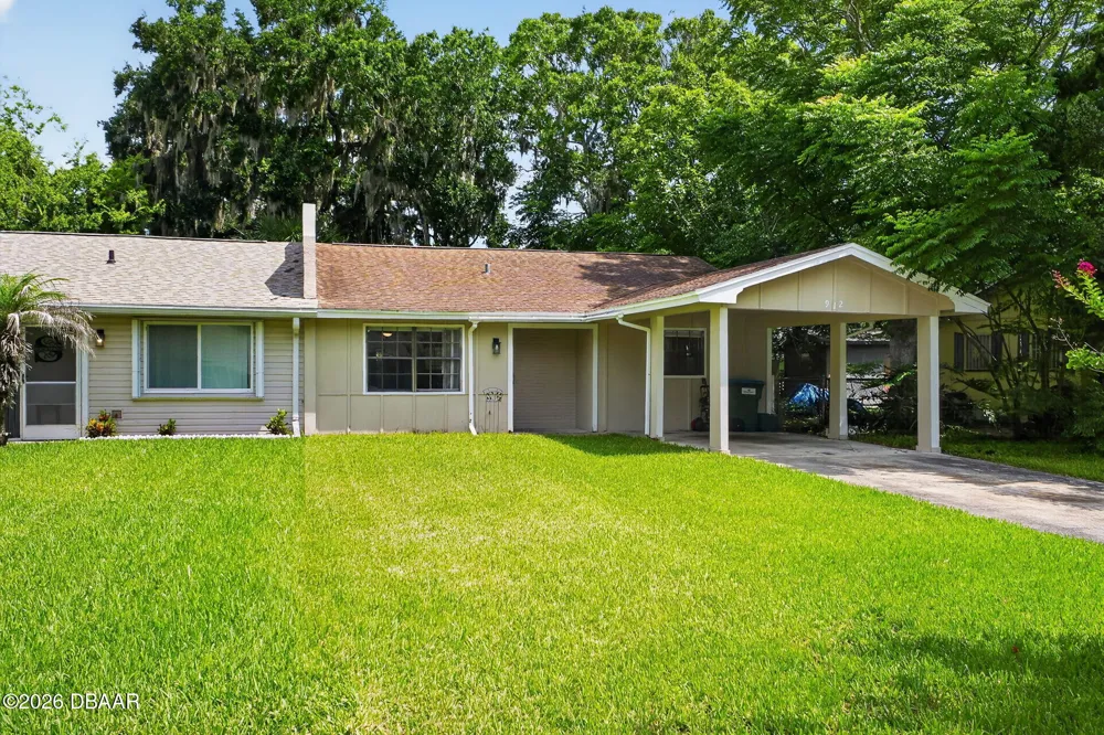 912 Royal Oak Court Holly Hill, FL 32117