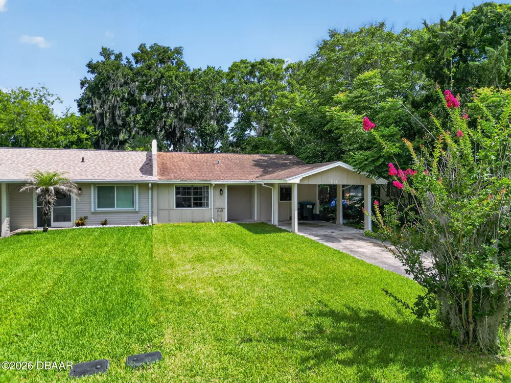 912 Royal Oak Court Holly Hill, FL 32117