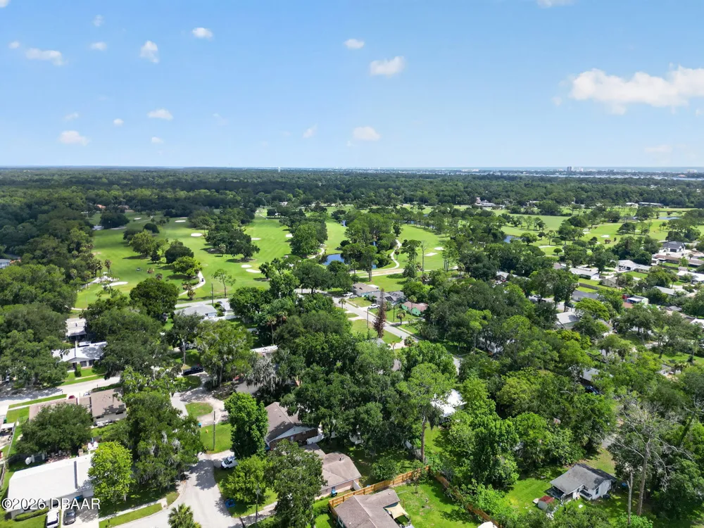 912 Royal Oak Court Holly Hill, FL 32117
