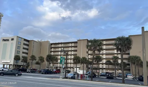 3501 S Atlantic Avenue #401