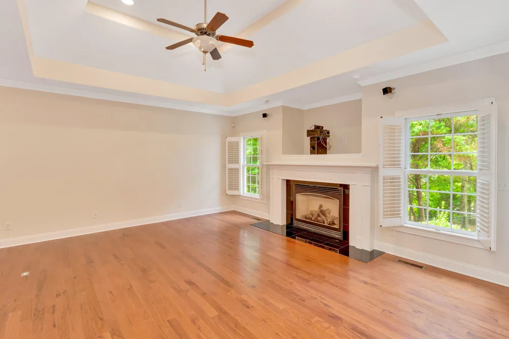 9237 Leaf Brook Lane Apison, TN 37302