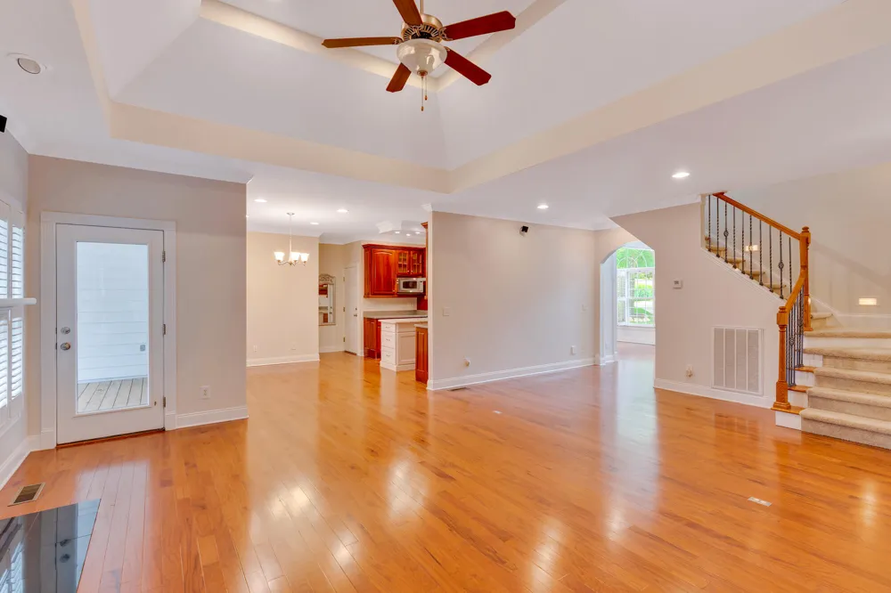 9237 Leaf Brook Lane Apison, TN 37302