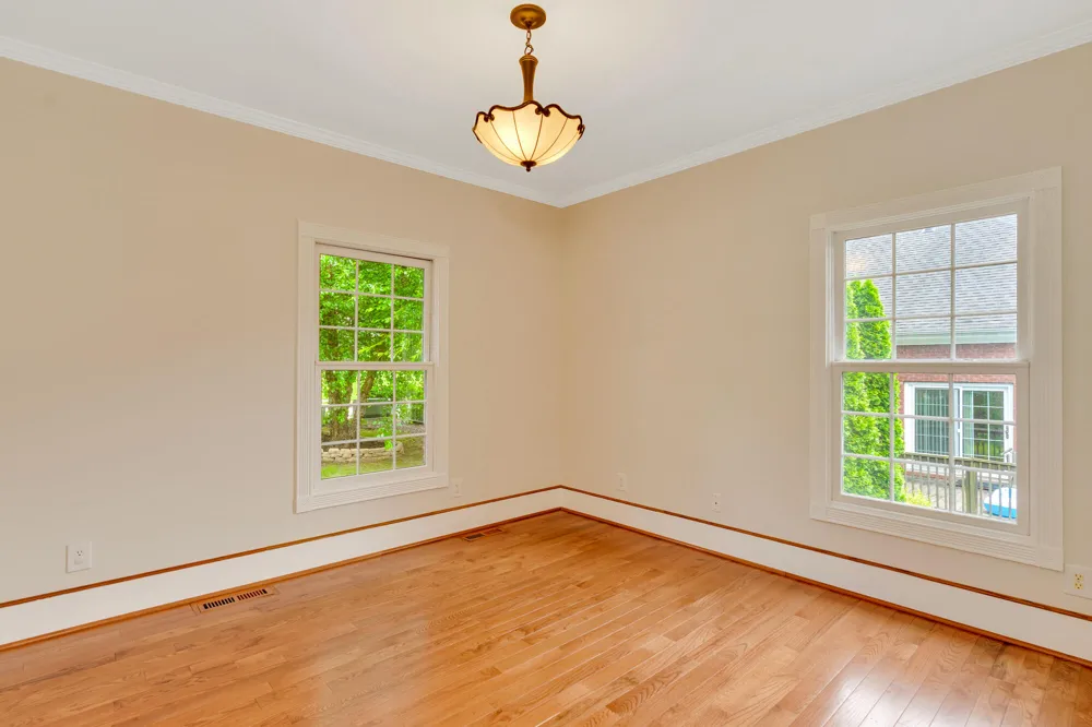 9237 Leaf Brook Lane Apison, TN 37302
