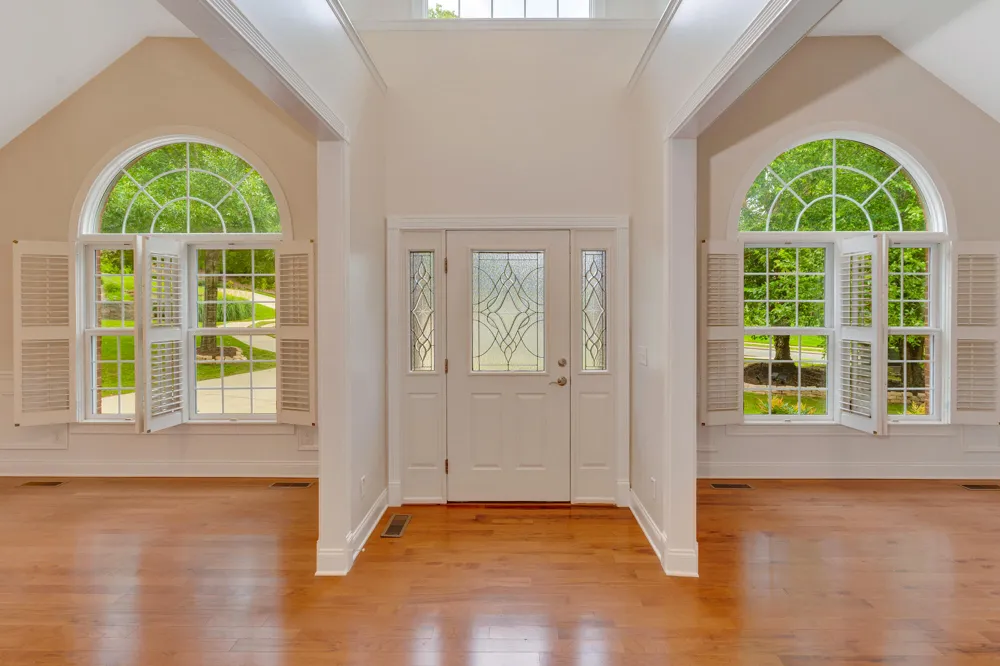 9237 Leaf Brook Lane Apison, TN 37302