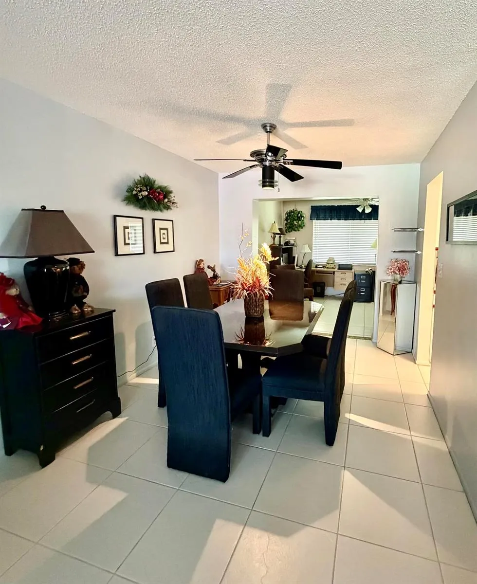 4927 NW 47th Terrace Tamarac, FL 33319