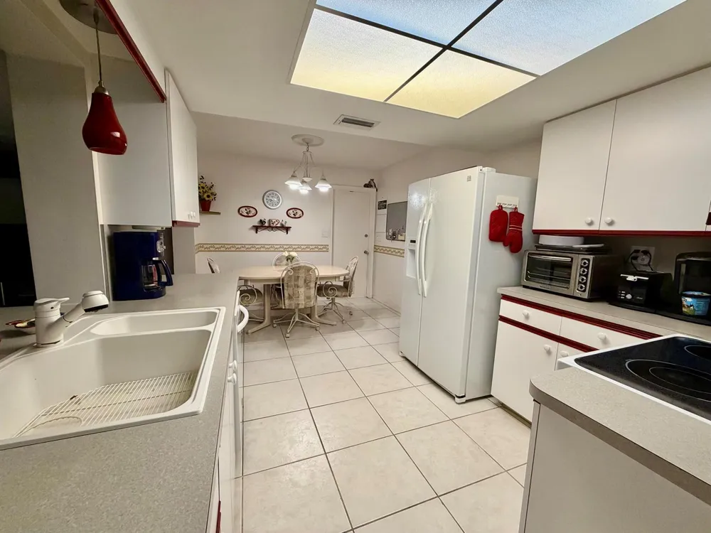 4927 NW 47th Terrace Tamarac, FL 33319