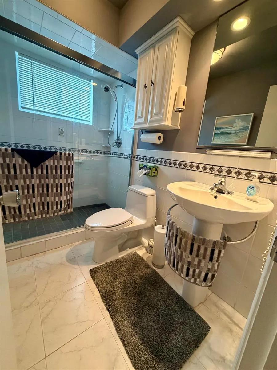 4927 NW 47th Terrace Tamarac, FL 33319